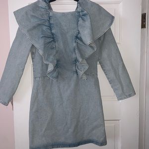 Jean dress from Zara size large. Never worn